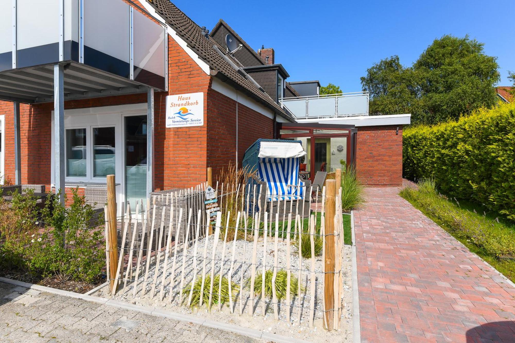 Ferienwohnungen Im Haus Strandkorb Bensersiel Eksteriør billede
